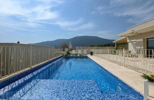 Safsufa Apartment | סוויטות Peak - סוויטות מדהימות עם בריכה במתחם