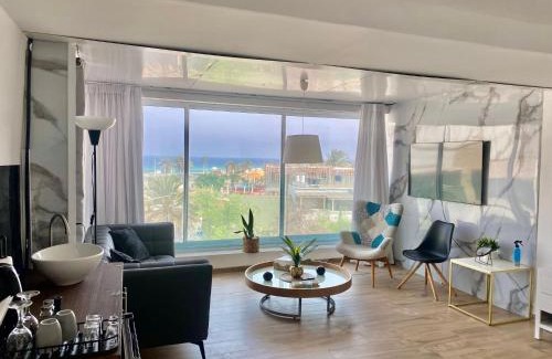 Nahariya Apartment | סוויטת בוטיק על הים