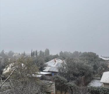 Bruchim Qela' Alon Cabin | סוויטת לורד הרמיטאז' בגולן