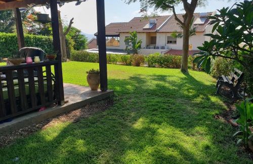 Beit HaShita Apartment | פינה שלווה בטבע- A peaceful spot in nature