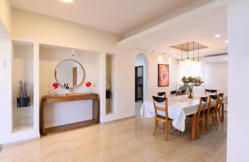 Tiberias House | פנטהאוז השומר