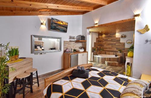 Mateh Asher Villa | פנינת עוז - מתחם נופש יוקרתי