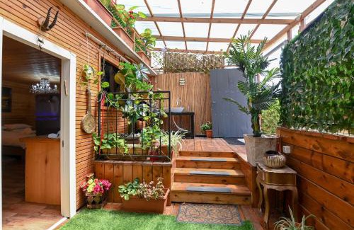 Tiberias Bed & Breakfast | צימר הבקתה