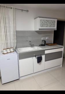 Ein Qiniyye Apartment | צימר ליאלינא