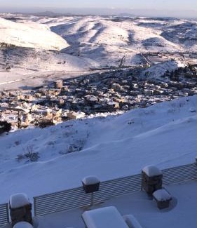 Majdal al-Shams Bed & Breakfast | צימר ענאן בגולן