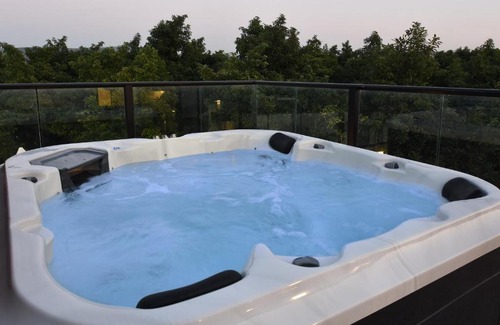 Amka Villa | קולינה וארדה