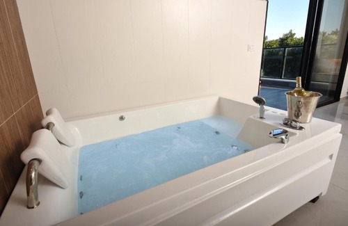 Amka Villa | קולינה וארדה