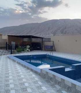 Wadi Bani Khalid Villa | إستراحة وادي بني خالد