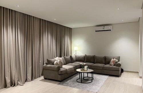 Riyadh Apartment | اجنحه سرايا الفاخره