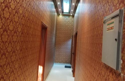 Al Hili Apartment | العين الهيلي مصباح بيت14