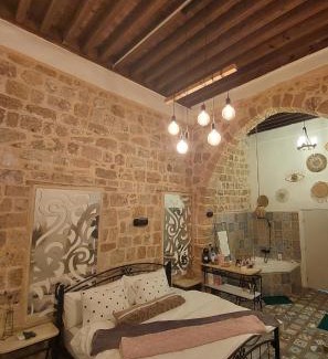 Acre Old City Hotel | تاج عكا Taj Akko