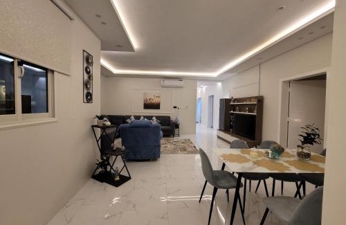 Abha House | دور واسع وفخم متكامل قرب لافاندا بارك