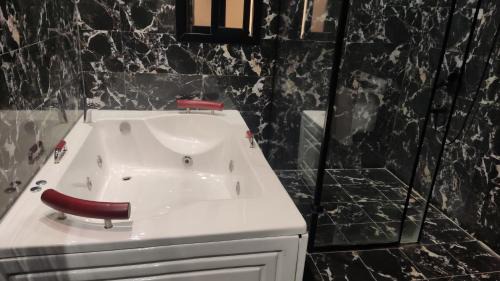 Riyadh Hotel | راحتي هنا