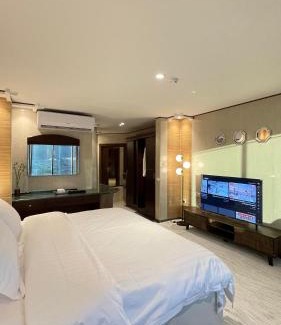 Ha'il Apartment | سويت غرفة وصالة بإطلالة واسعة على المدينة