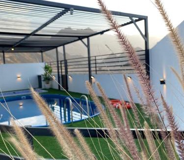 Oman Ski Chalet | شالية الدلال AlDalal Chalet