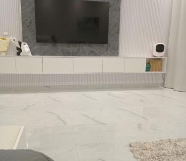 Ras Al Khaimah Ski Chalet | شالية بوراشد المزورعي