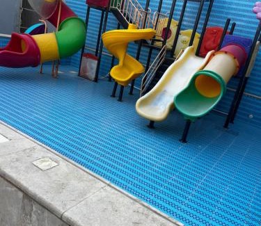 Az Zulfi Ski Chalet | شاليهات ديم لايت