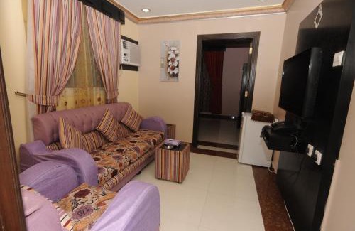 Al Aziziyah Apartment | شركة مون تري للشقق المخدومة