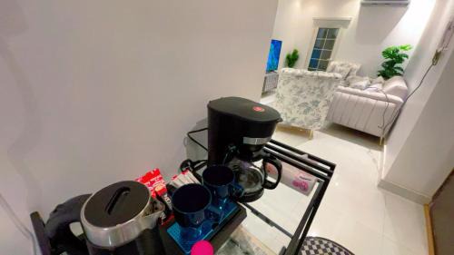 Riyadh Apartment | شقة بالكامل حي المعذر 1