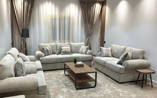 Khamis Mushait Apartment | شقة فندقيه Happy Season