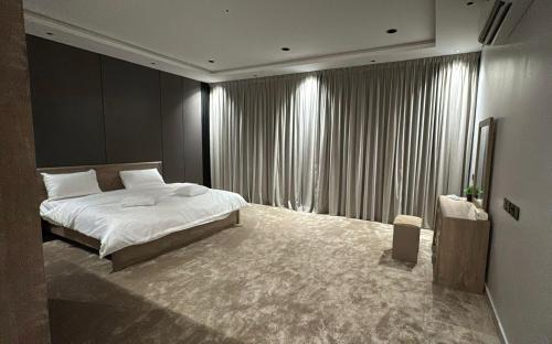 Khamis Mushait Apartment | شقة فندقيه Happy Season