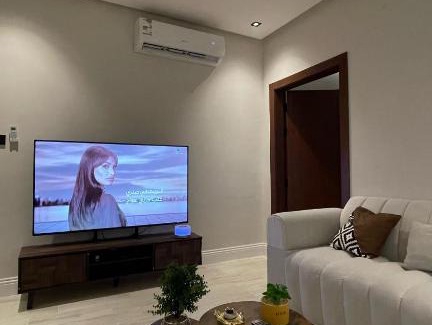 Al Malaz Apartment | شقه غرفه وصاله دخول ذاتي