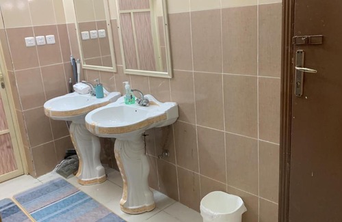 Muhayil Apartment | غرفة نوم وصاله جلوس