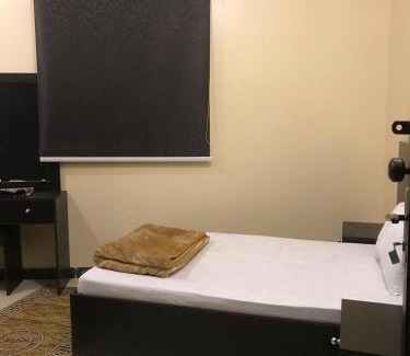 Khamis Mushait Hotel | فندق العاصفة