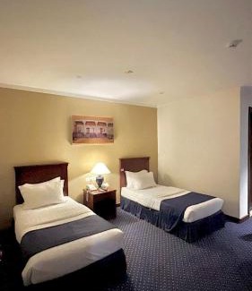 Unaizah Hotel | فندق عنيزة الحديث