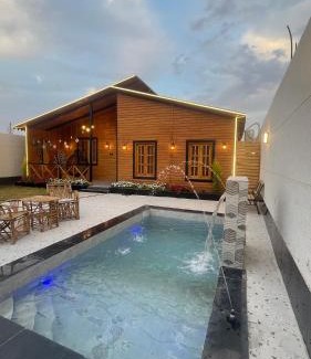 Tabuk Ski Chalet | كوخ سترين