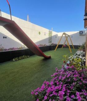 Tabuk Ski Chalet | كوخ سترين