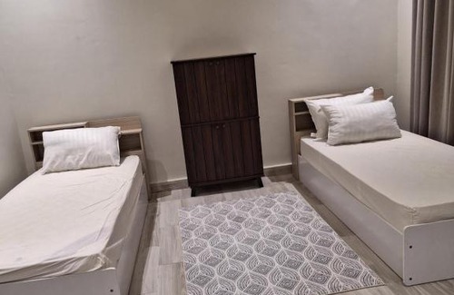 Dammam Apartment | للايجار الاسبوعي والشهري عوائل فقط شقة في الدمام حي المزروعية