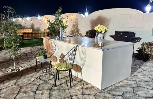 Abu Dhabi Resort | منتجع الرمال thesandresort