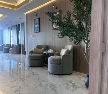 Tabuk Apartment | ميثاق للشقق المخدومة