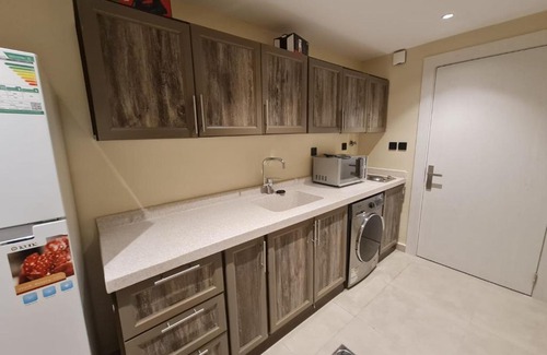 Al Malaz Apartment | نزل دفلي