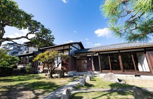 Shodoshima Villa | お屋敷ステイ - 幸 -