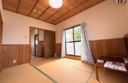 Kikai Island House | まるまる一棟貸しのプライベート空間-バナナハウスホテル-駐車場付き