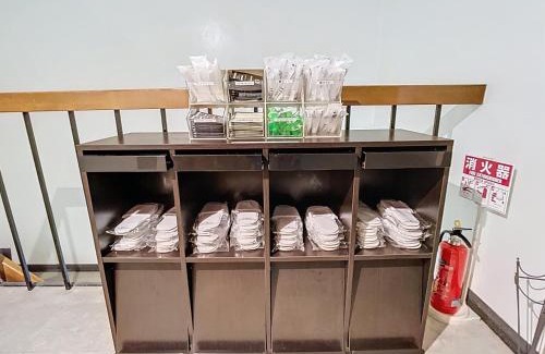 Naka Ward Apartment | キュリナリーBed and Art