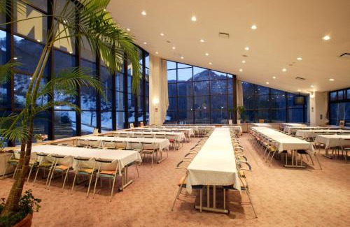 Shinano Hotel | バートンホテル Barton Hotel