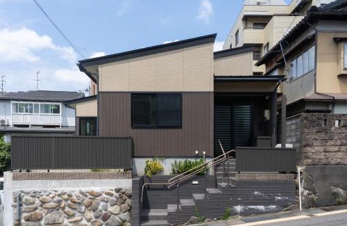 Kanazawa Villa | 下本多町 庵