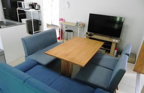 Yonaha Apartment | 与那覇コテージ Yonaha Cottage