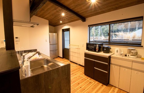 Nakatsu Apartment | 予約制薪割りBBQ可能! 青の洞門から車で15分 l 四季折々の自然が楽しめる農泊古民家 鍋屋