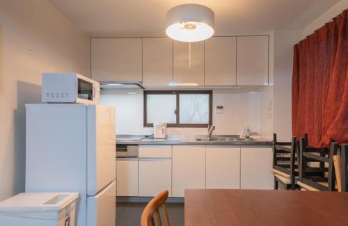 Suminoe Villa | 住吉メリー4階建戸建て 最大16人まで! 住吉大社徒歩圏内 梅田奈良関空まで直行