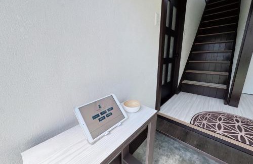 Yuni-cho Apartment | '内装フルリフォーム'一棟貸し l 千歳空港まで30分 l HOKKAIDO l 椴松Todomatsu