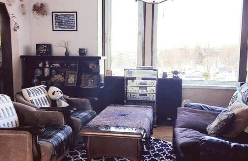 Minami House | 川と森の静かな街に朝陽の見える部屋 無料駐車場