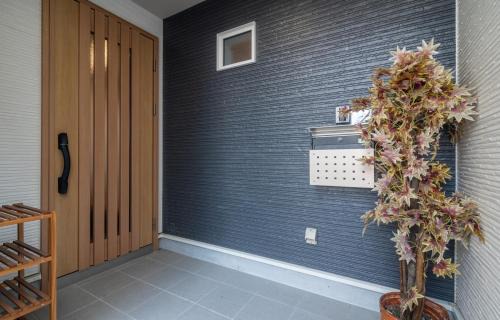 Toyohira Villa | 新屋 札幌中心薄野車程4分鐘 挑高設計客廳 和室空間 可停車2台 高速WiFi 豐平川河岸旁