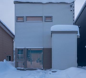 Shiroishi House | 新屋 JR白石站徒步5分鐘 高速Wi-Fi 廁所x2 浴室x1 可停車2台 徒步可到超市