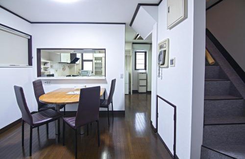 Ikuno Villa | -旅time 今里パーク- 最大10人宿泊 今里駅 小路駅に近く 広いキッチン 今里エリア交通便利