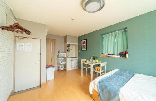 Yodogawa Apartment | 梅田まで電車で5分 1フロア貸切 駅徒歩3分 2024年フルリフォーム 建物3階