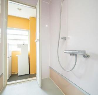 Dotonbori Apartment | 梟の宿 岛之内1号馆 步行300m至道顿堀!徒步5分钟日本桥站! 心斋桥8分钟 黑门市场15分种徒步圈内 !中央区古风民宅220平方5间房可住20人